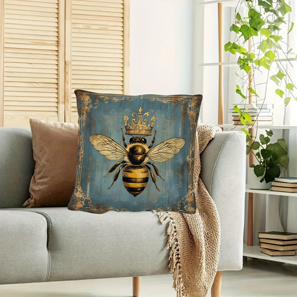 Classic Bee & Crown Design Decorative Pillowcase - Image 3