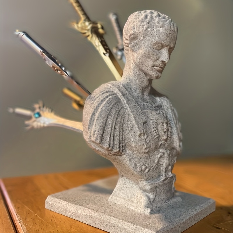 Multipurpose Julius Caesar Desk Pen Holder - Image 9