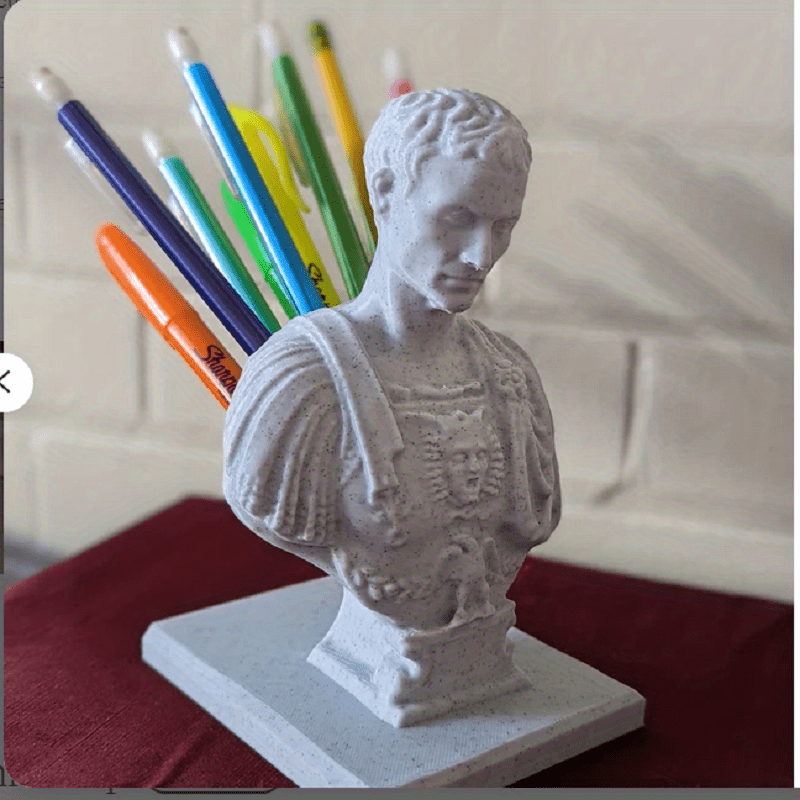 Multipurpose Julius Caesar Desk Pen Holder - Image 7